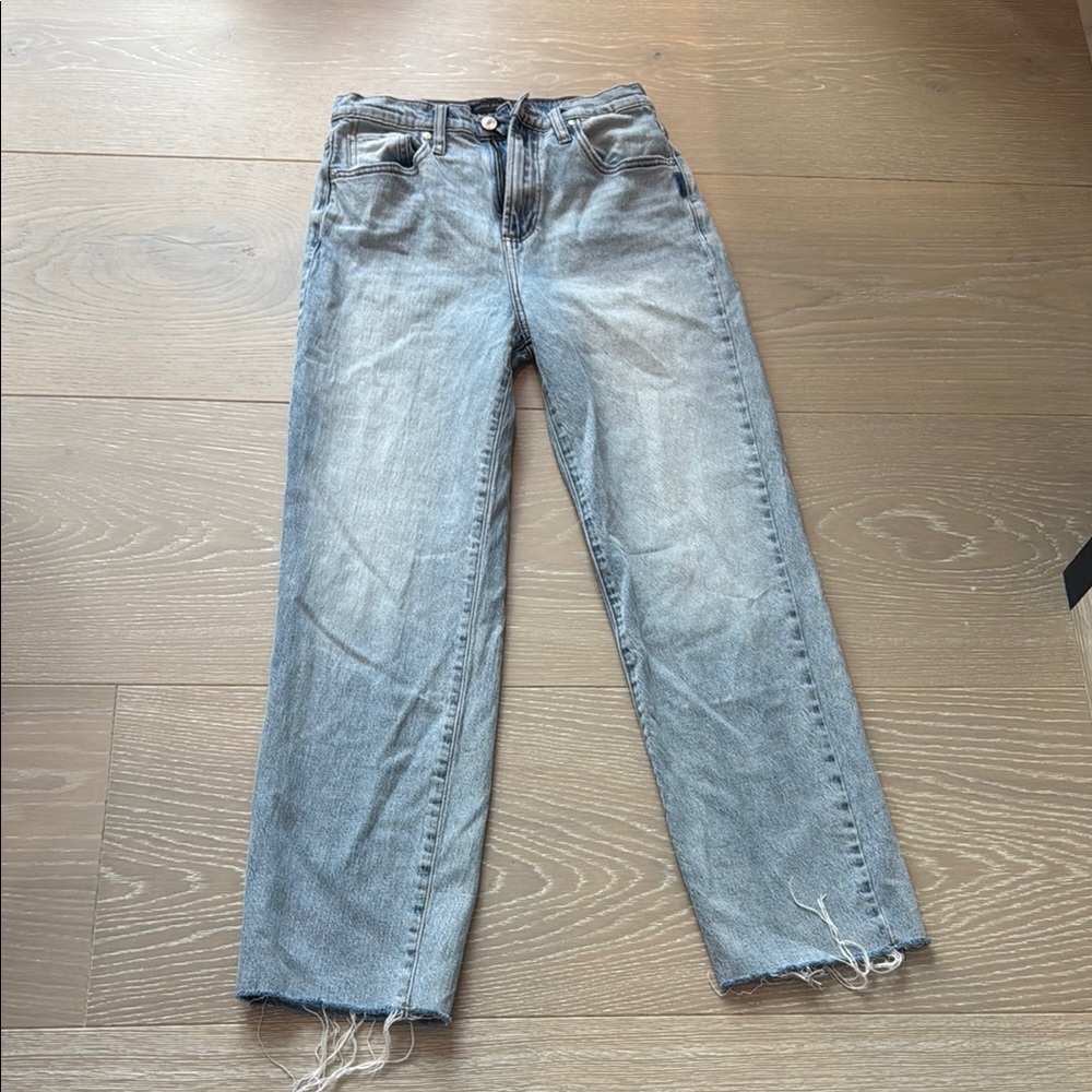 Silver Jeans Women's Straight Leg Blue Denim